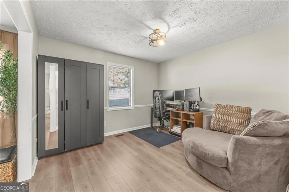 4041 Woodbridge CT Powder Springs, GA 30127