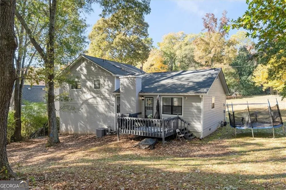 4041 Woodbridge CT Powder Springs, GA 30127