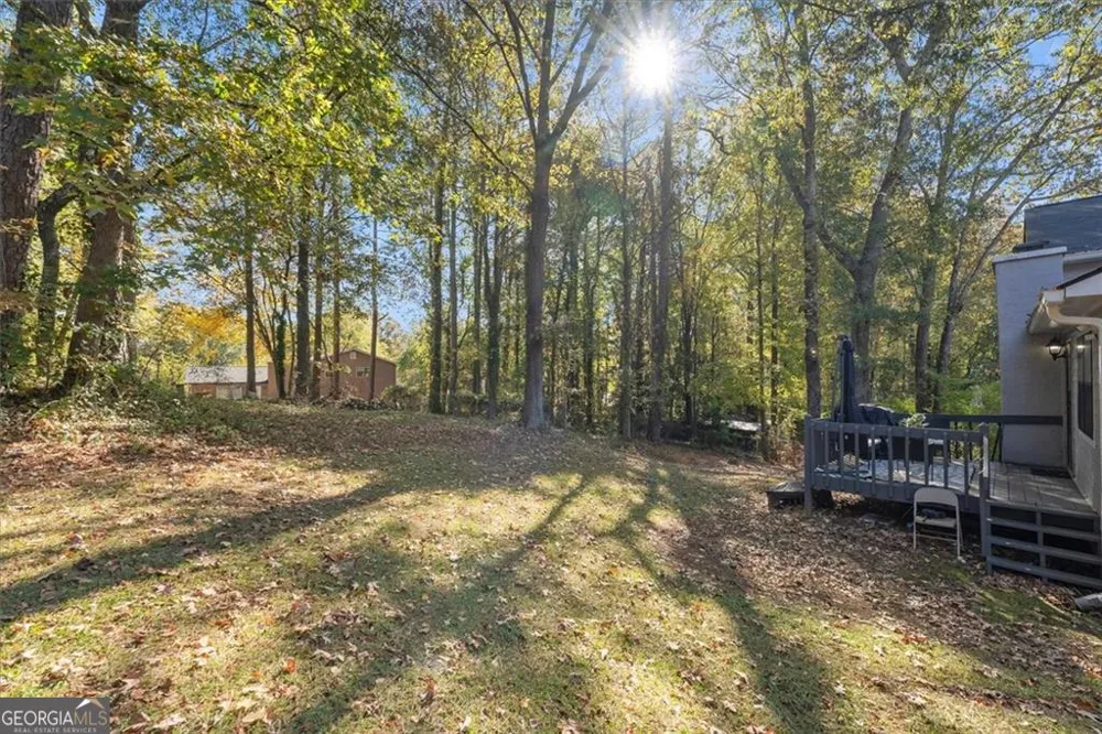 4041 Woodbridge CT Powder Springs, GA 30127