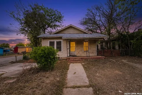 3007 Buena Vista