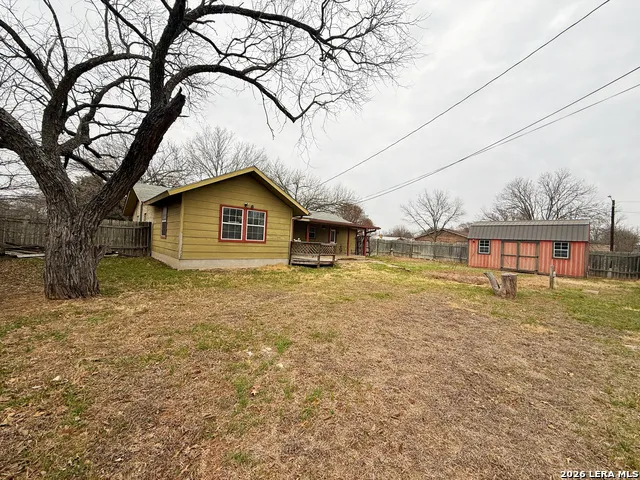 607 Bowie Fredericksburg, TX 78624