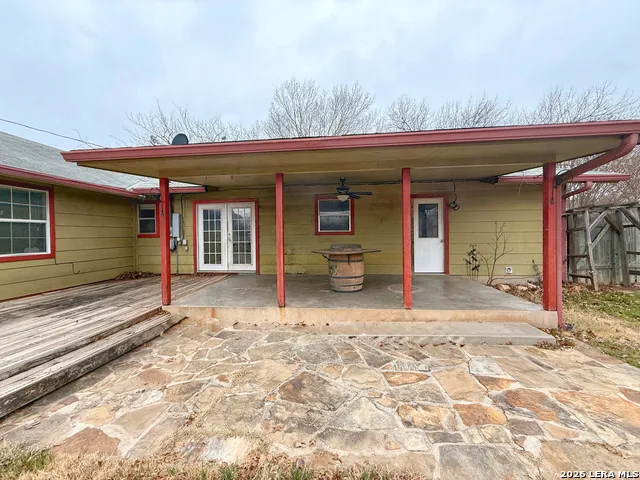 607 Bowie Fredericksburg, TX 78624