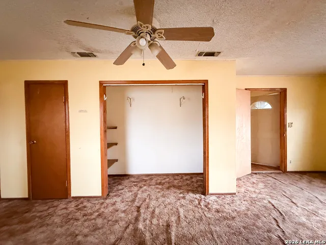 607 Bowie Fredericksburg, TX 78624
