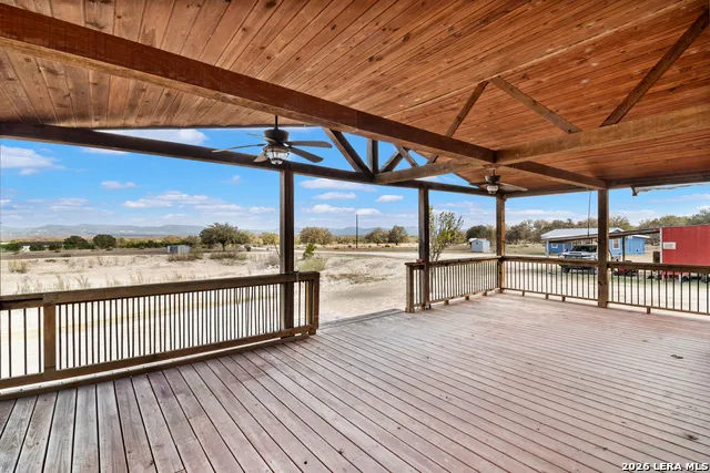 179 Pvt Rd 3830 Utopia, TX 78884