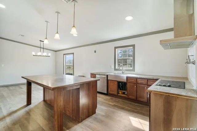 179 Pvt Rd 3830 Utopia, TX 78884