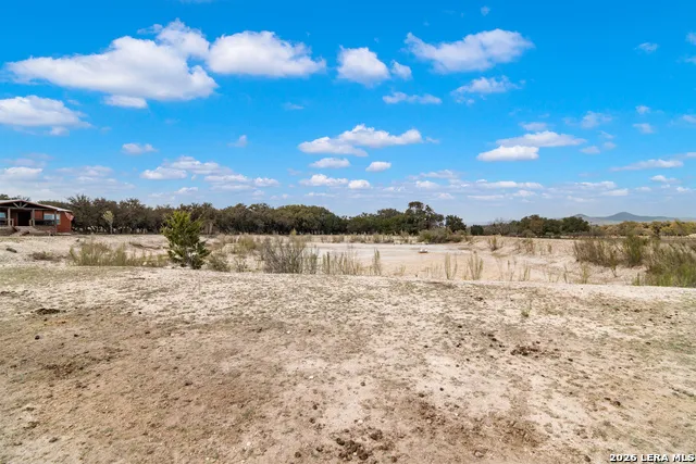 179 Pvt Rd 3830 Utopia, TX 78884