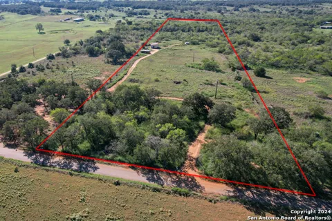 1366 County Road 467