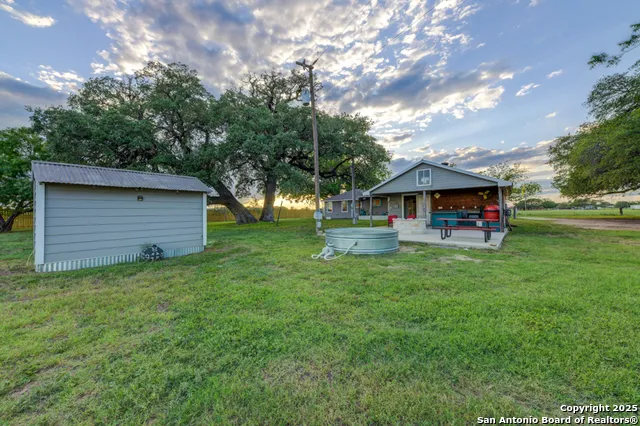 15592 Miller St Hedwig, TX 78152