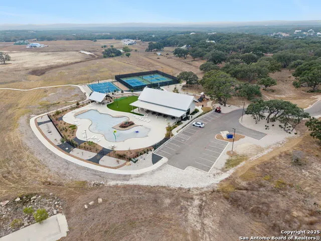 976 Scarlett Ridge Bulverde, TX 78163