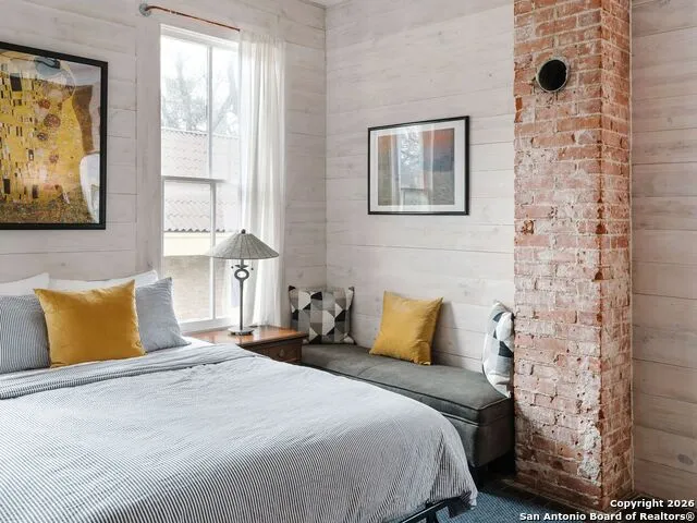 215 Beauregard San Antonio, TX 78204