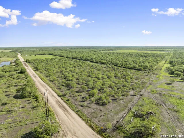 3407 Cr 215 McCoy, TX 78147