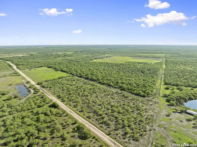 3407 Cr 215 McCoy, TX 78147