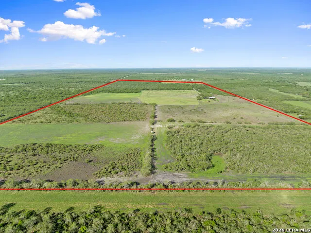 3407 Cr 215 McCoy, TX 78147