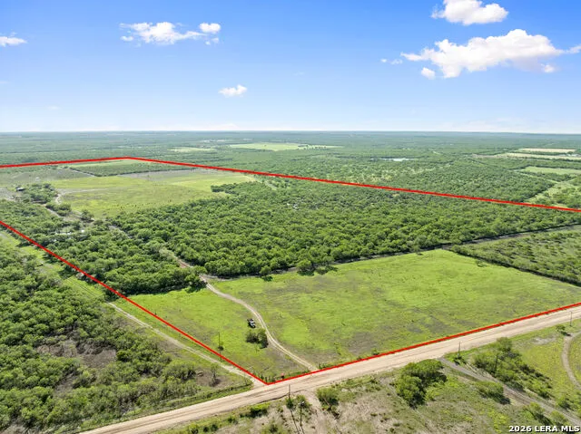 3407 Cr 215 McCoy, TX 78147