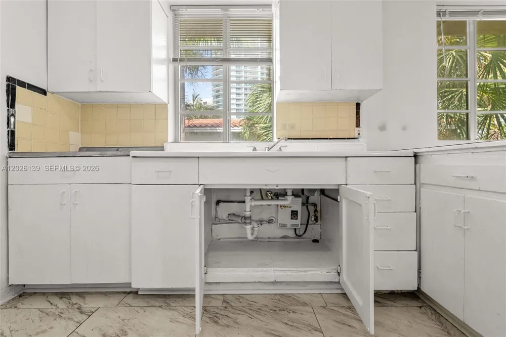 1460 West Ave Miami Beach, FL 33139