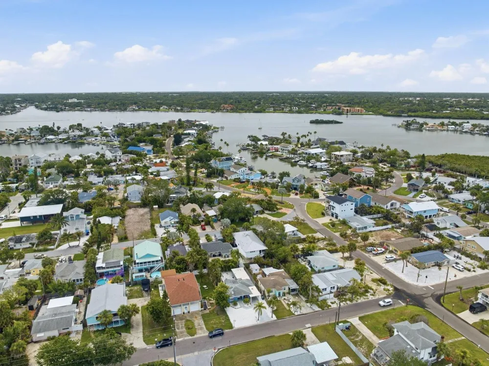 1207 1ST STREET Indian Rocks Beach, FL 33785