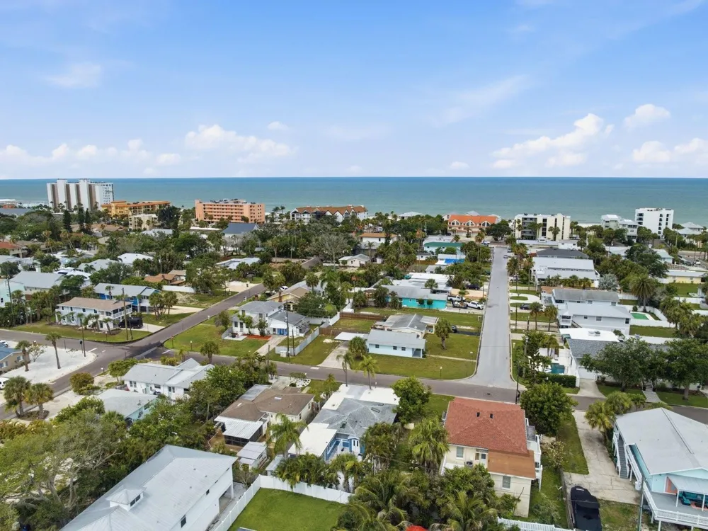 1207 1ST STREET Indian Rocks Beach, FL 33785