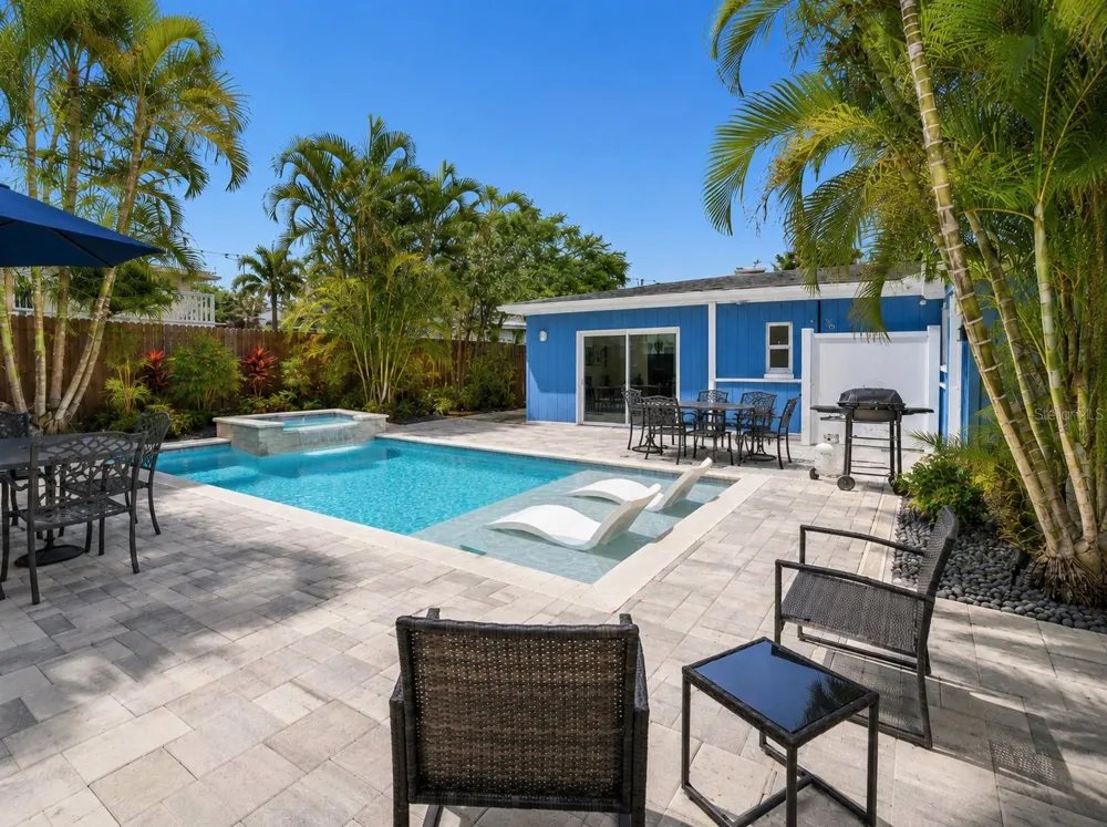 1207 1ST STREET Indian Rocks Beach, FL 33785