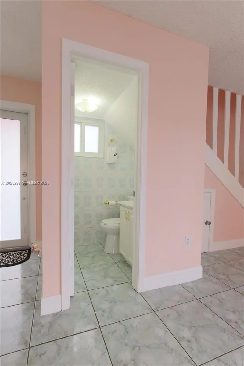 601 SW 116th ct Sweetwater, FL 33174