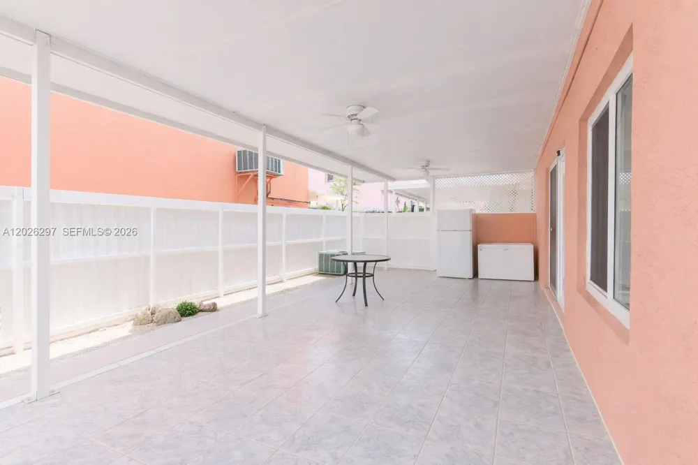 601 SW 116th ct Sweetwater, FL 33174