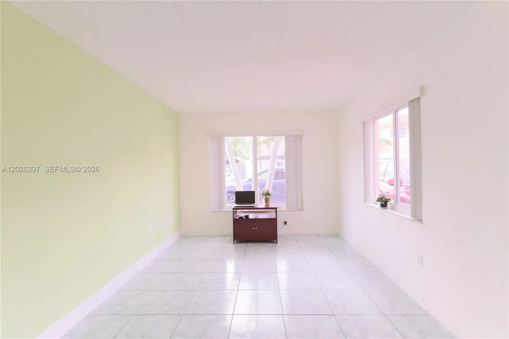 601 SW 116th ct Sweetwater, FL 33174