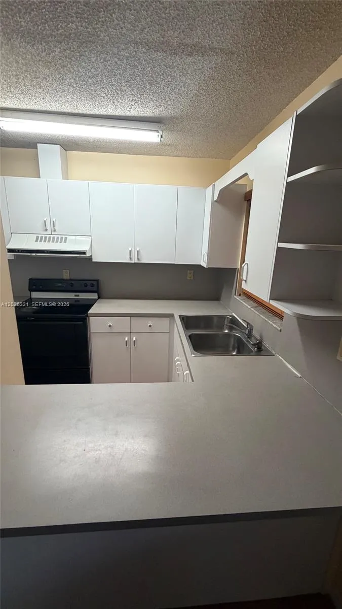 770 E 19th St #A Hialeah, FL 33013