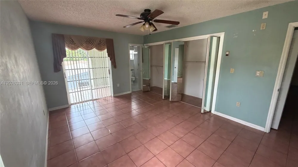 770 E 19th St #A Hialeah, FL 33013