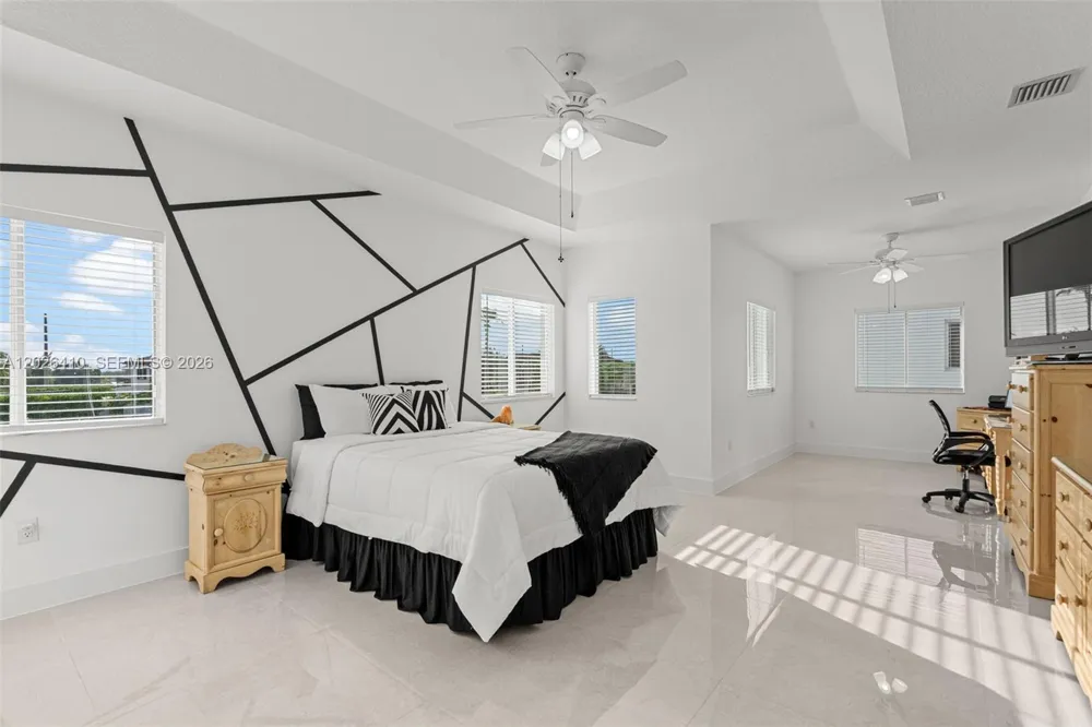 1680 SW 154th Path Miami, FL 33185