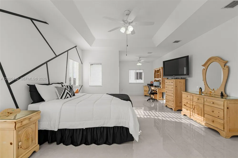 1680 SW 154th Path Miami, FL 33185