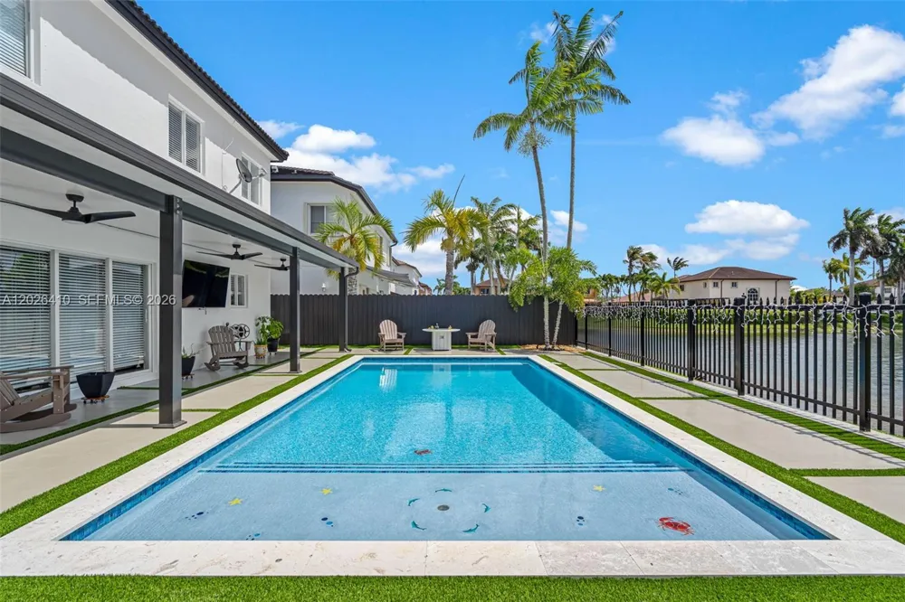 1680 SW 154th Path Miami, FL 33185
