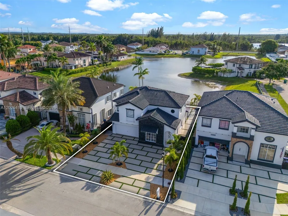 1680 SW 154th Path Miami, FL 33185