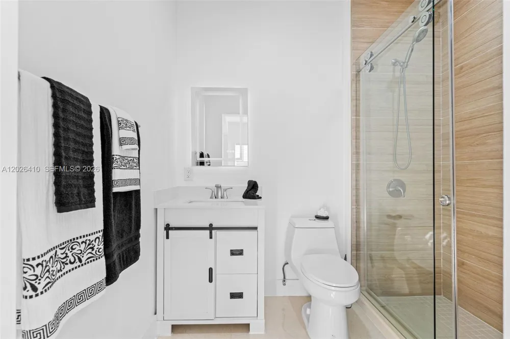 1680 SW 154th Path Miami, FL 33185