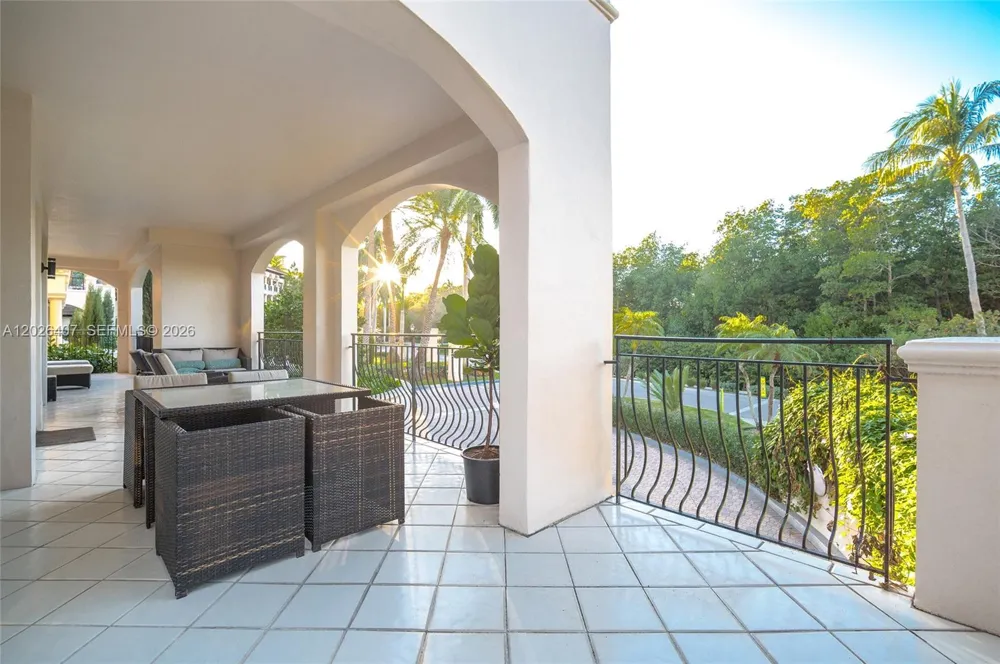 19211 Fisher Island Dr #19211 Miami Beach, FL 33109