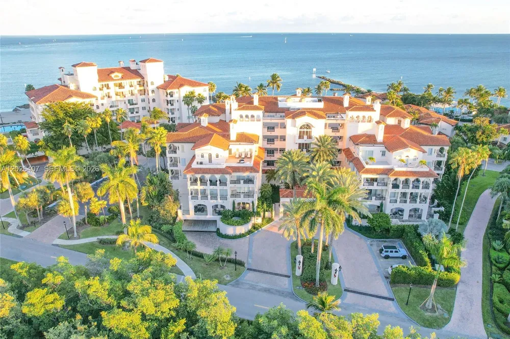 19211 Fisher Island Dr #19211 Miami Beach, FL 33109