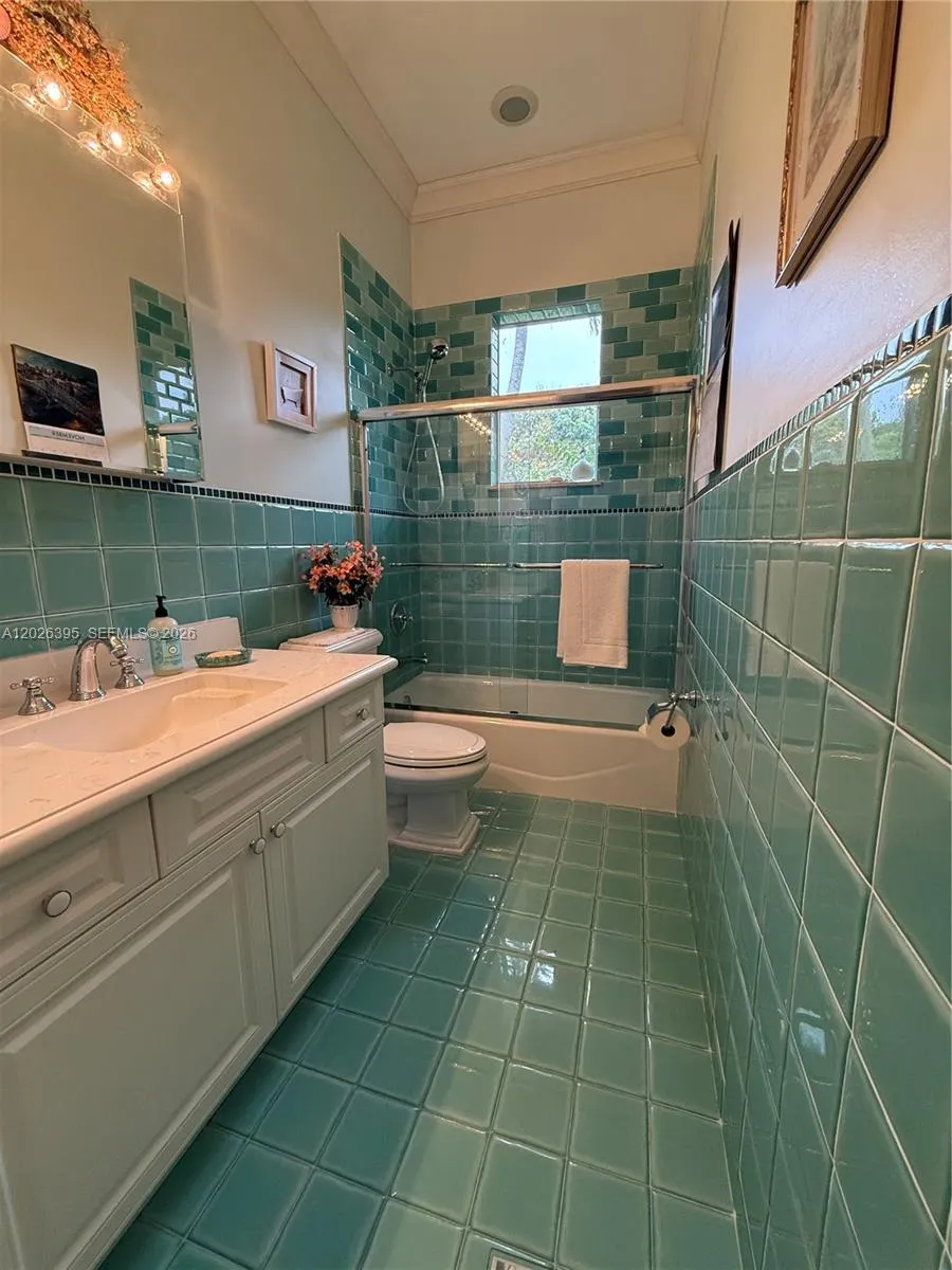Address Not Shown Homestead, FL 33031