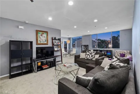 4501 Cedros Avenue #239