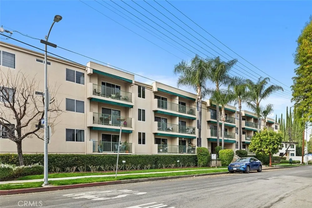 4501 Cedros Avenue #239 Sherman Oaks, CA 91403