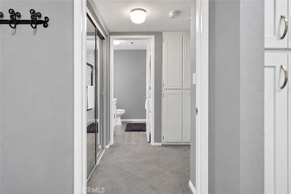 4501 Cedros Avenue #239 Sherman Oaks, CA 91403