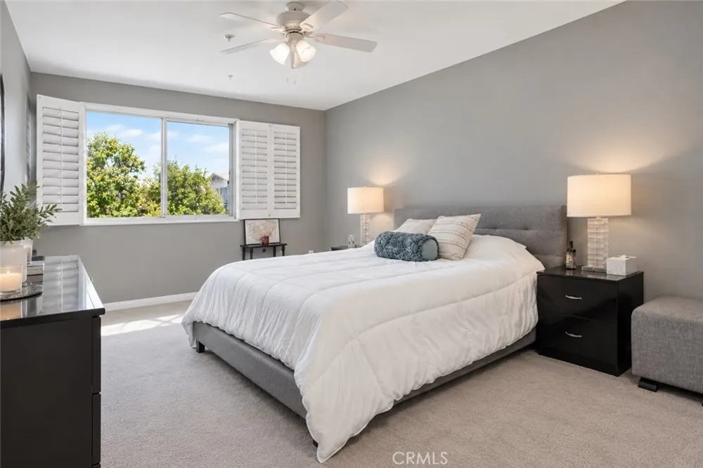 4501 Cedros Avenue #239 Sherman Oaks, CA 91403