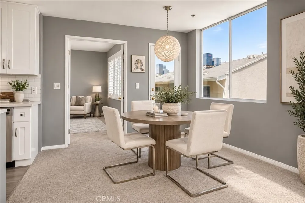 4501 Cedros Avenue #239 Sherman Oaks, CA 91403