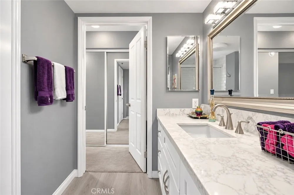 4501 Cedros Avenue #239 Sherman Oaks, CA 91403