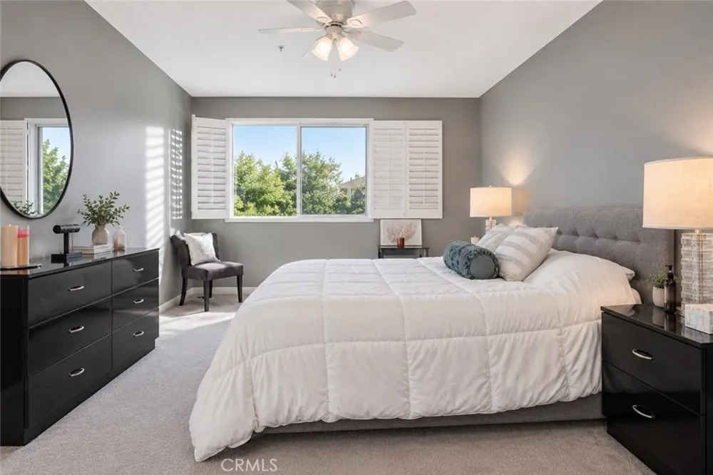 4501 Cedros Avenue #239 Sherman Oaks, CA 91403