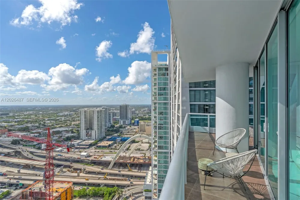 900 Biscayne Blvd #4412 Miami, FL 33132