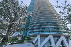 888 Biscayne Blvd #311