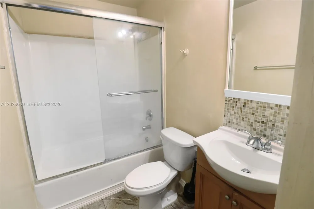 2235 NW 59th Way #2235 Lauderhill, FL 33313