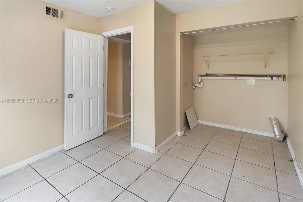 2235 NW 59th Way #2235 Lauderhill, FL 33313