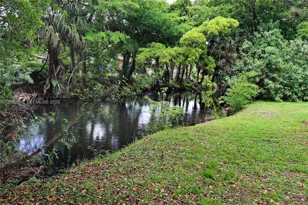 2235 NW 59th Way #2235 Lauderhill, FL 33313