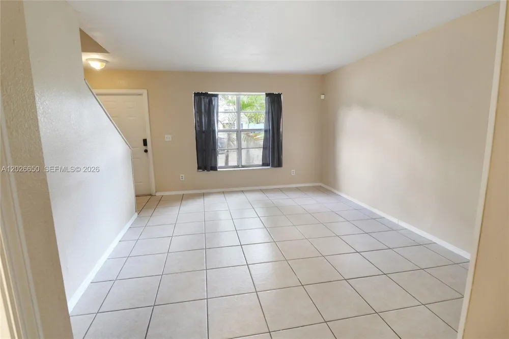 2235 NW 59th Way #2235 Lauderhill, FL 33313
