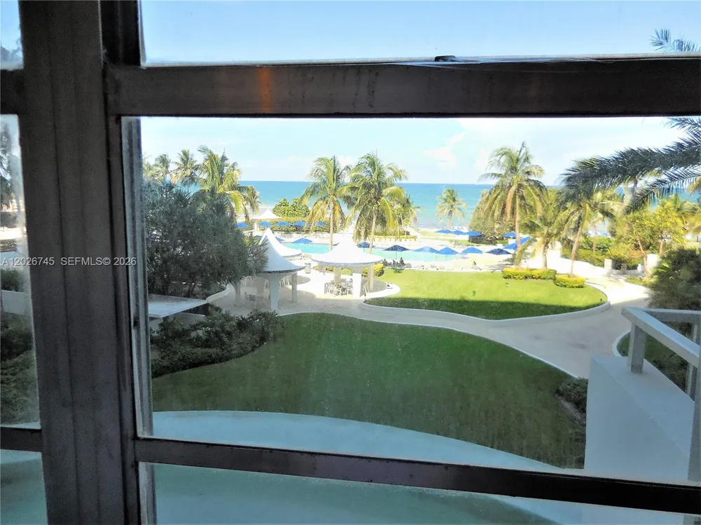 5151 Collins Ave #519 Miami Beach, FL 33140