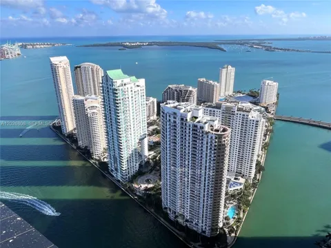 300 Biscayne Boulevard Way #2509W